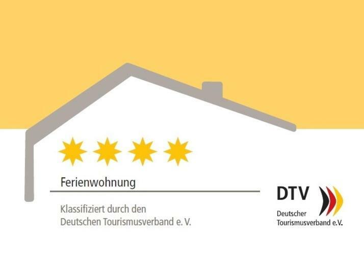 Ferienwohnung Im Alten Schulhaus - Keine Monteure Plech Bagian luar foto